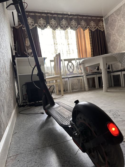 электросамокат.