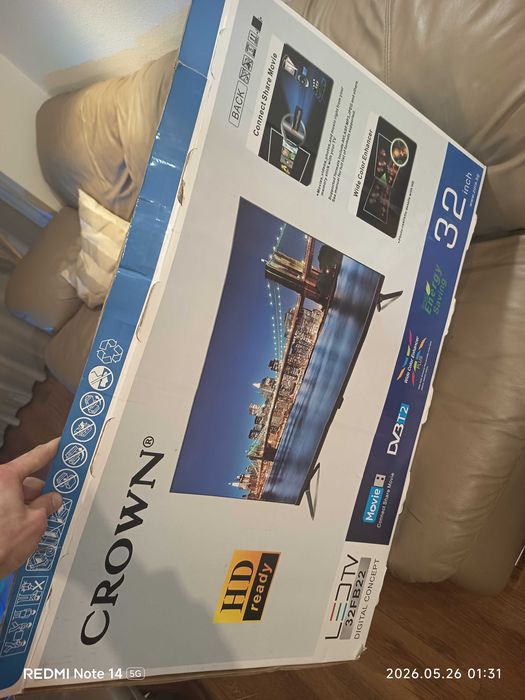 ЧИСТО НОВ 32" Телевизор CROWN 32FB22 LED TV (Неизползван, с кашон)