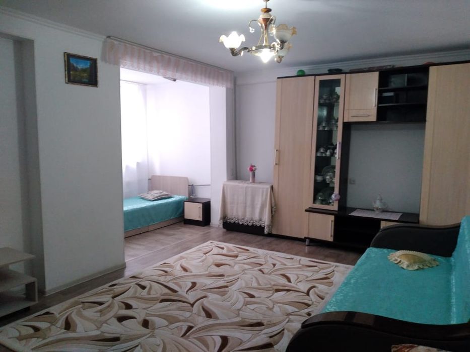 Сдаётся одна комната