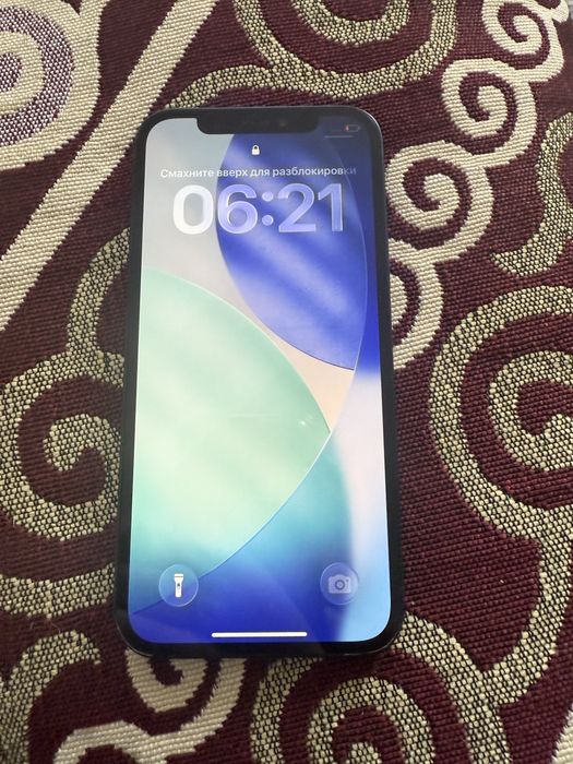 Продам iphone 12