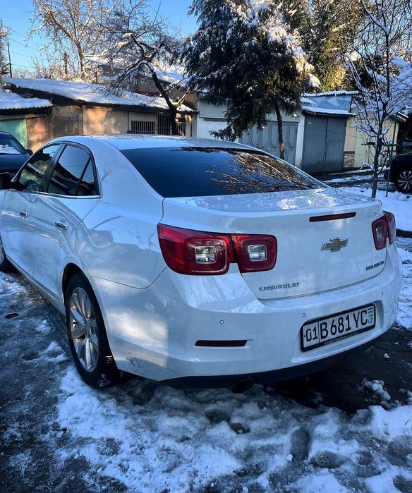 Продам Малибу 2013 Фулл