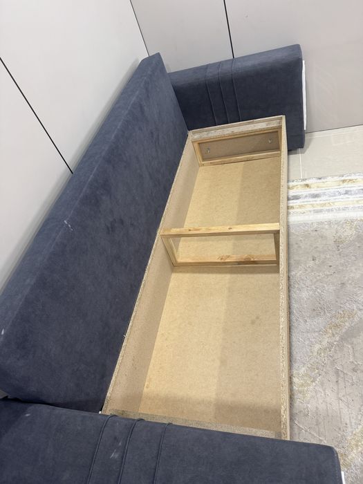 Диван жағдайы жақсы