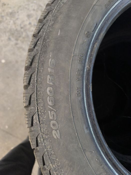 Продам зимние шины