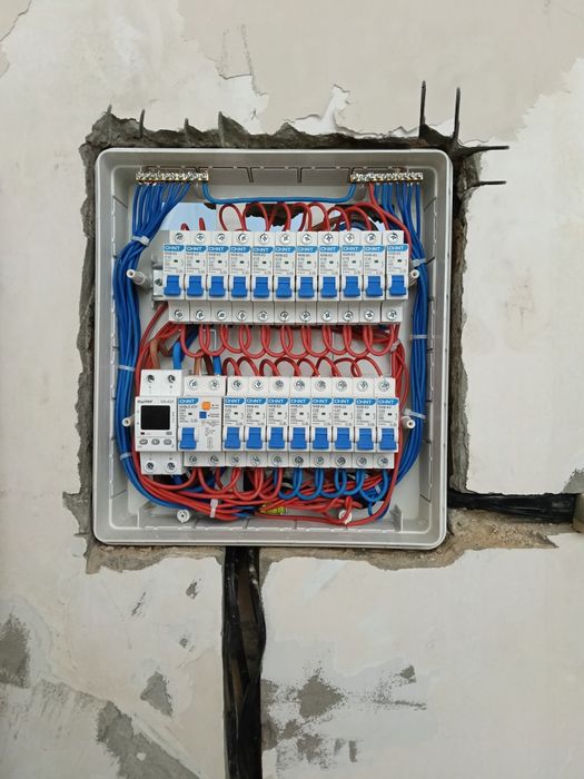 ЭЛЕКТРИК 24/7 срочный вызов!!