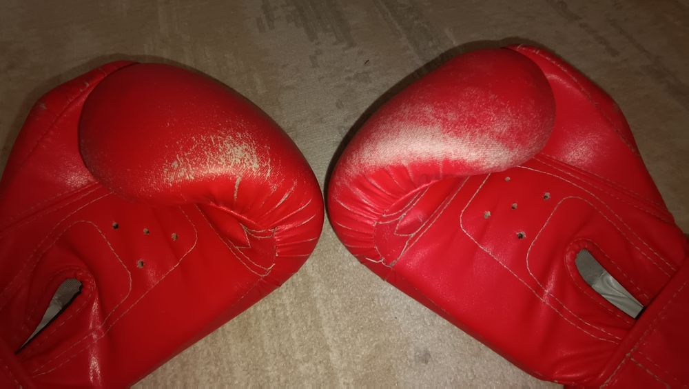Продам Перчатки Wesing
