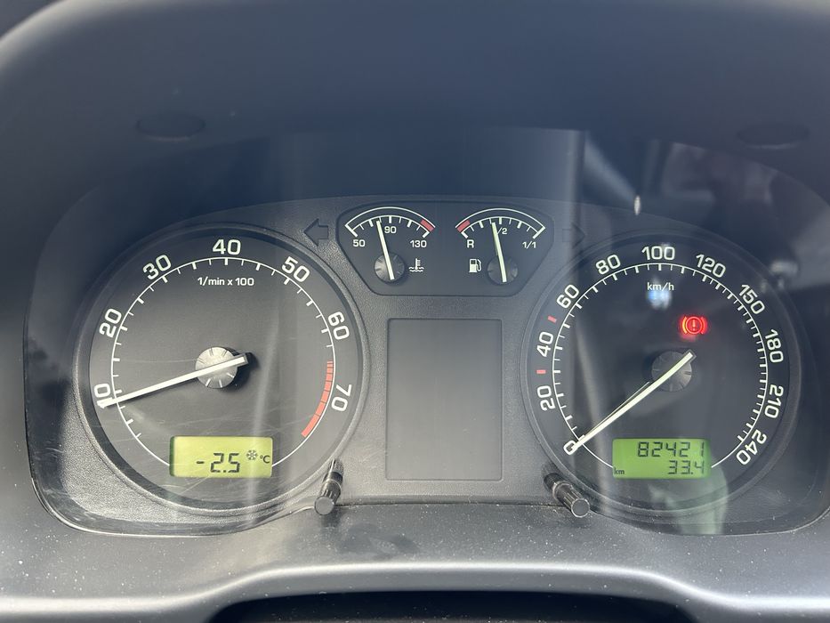 Продам отличную октавию