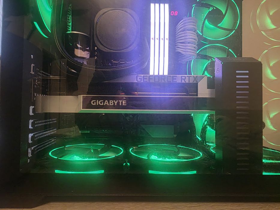 Gygabite Nvidia RTX 3080TI Vision