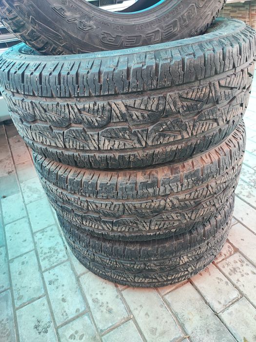 Шины BRIDGESTONE 285/65/18