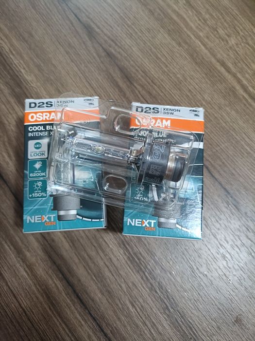 Becuri Xenon D2s noi Osram