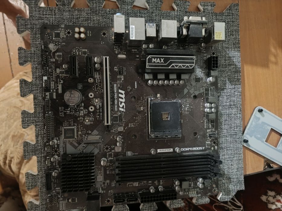 Материнская плата am4 b450