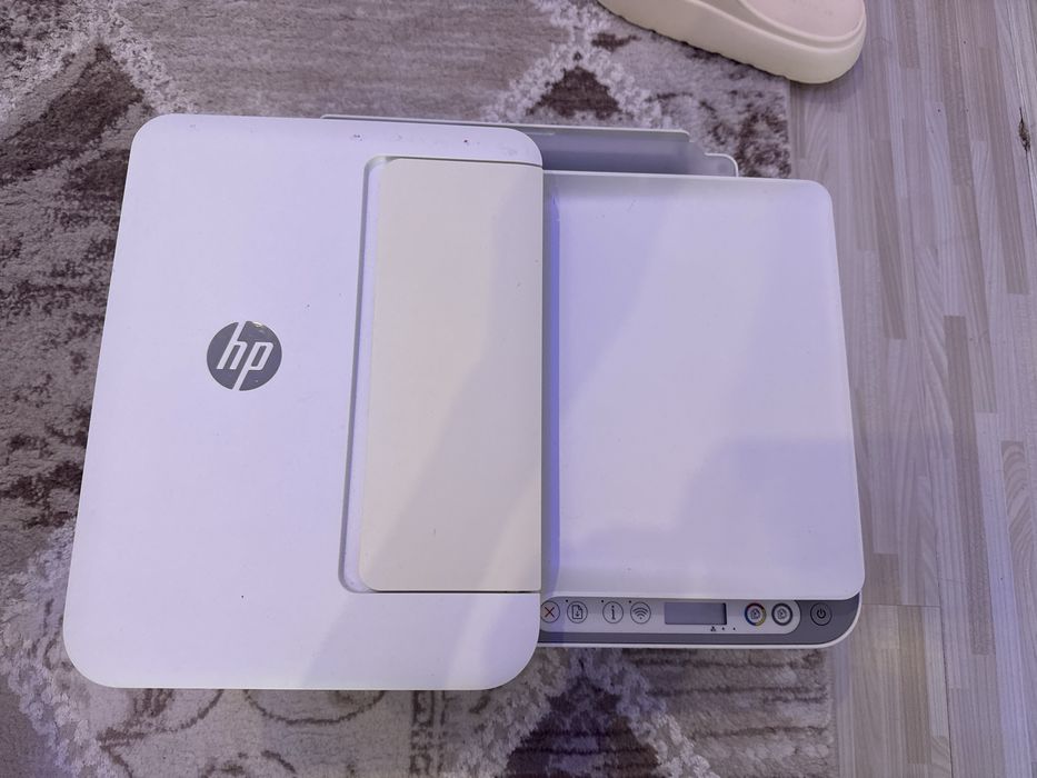 HP принтер бял