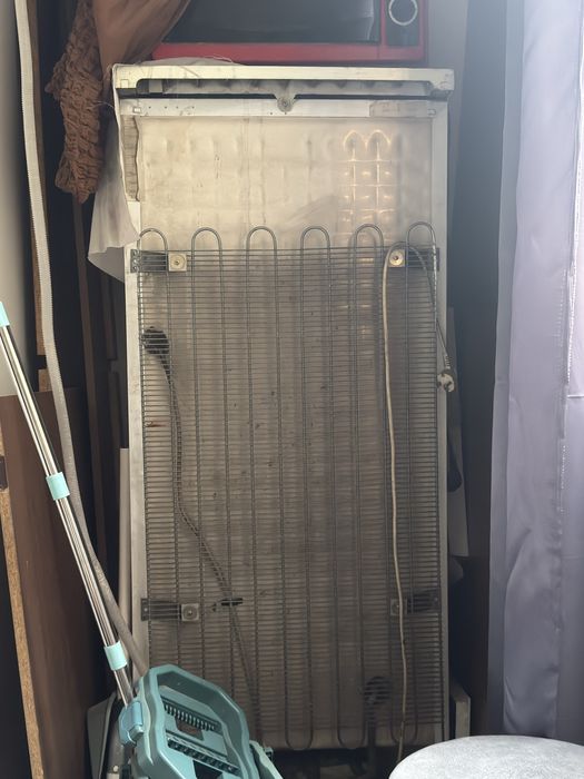 Холодильник даром