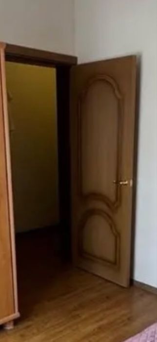 Двери межкомнатые б/у шпон