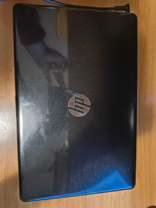 Laptop HP .Intel i5 8th gen . 240GB SSD . Nvidia 130mx 4GB . 8GB DDR4.