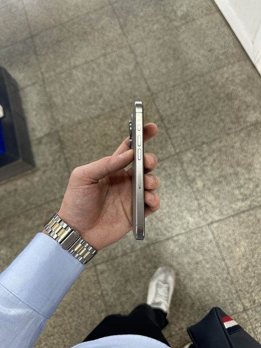 Iphone 15pro 256 86%