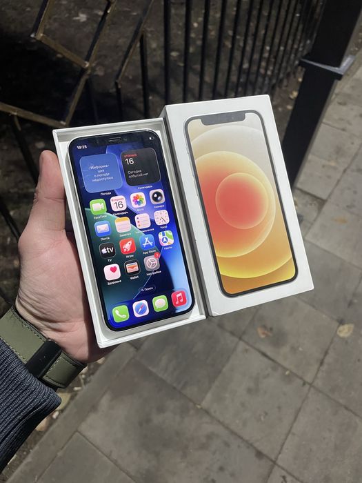 Продам телефон Айфон 12 Mini 128Gb