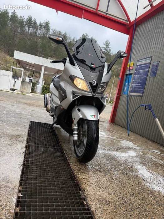 Gilera nexus aprilia sr max Джилера нексус Арлилия СР Скутер НА ЧАСТИ