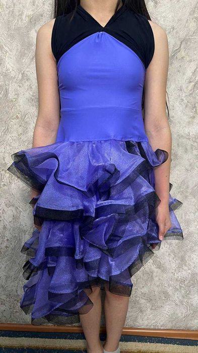 Платье для бальных танцев