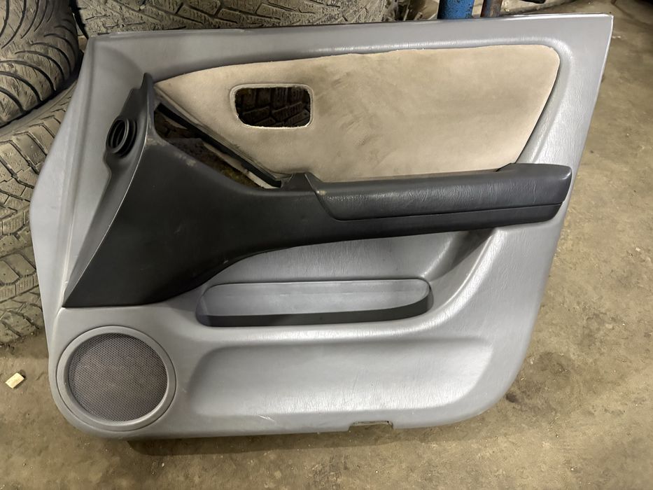 Дверные карты тайота хариер rx300