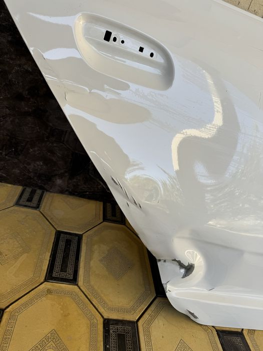 Задний правый дверь кобальт