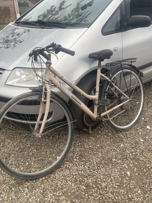 De vanzare biciclete