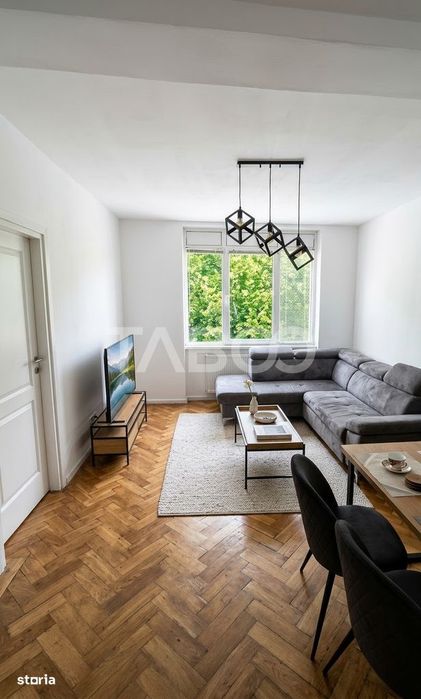 Apartament cu 2 camere de vanzare izolat cu lift etaj 1 zona Garii