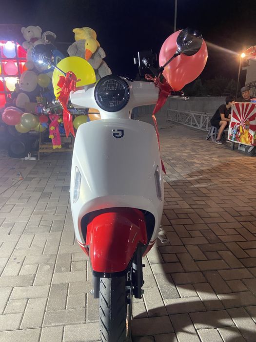 Мопед скутер новый