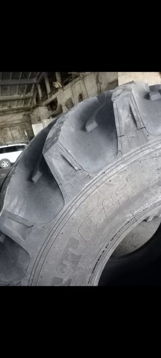 Продам шины на грузовой транспорт