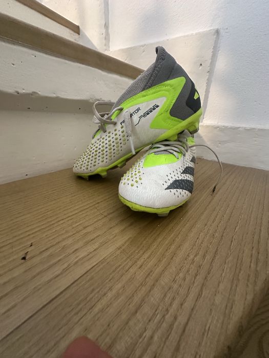Ghete fotbal elite iarba si sintetic