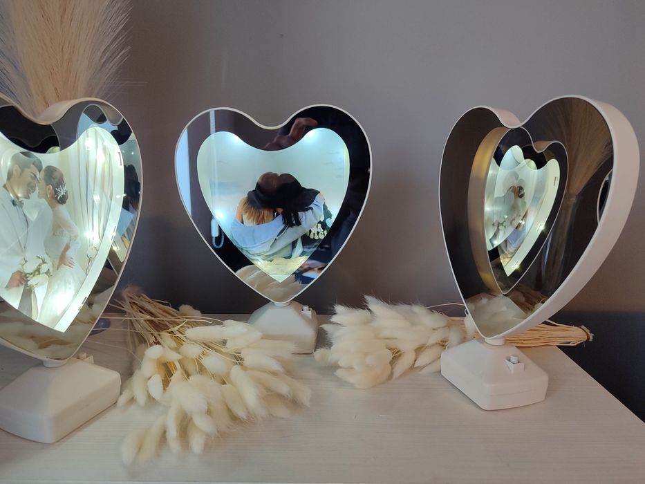 Огледало със снимка