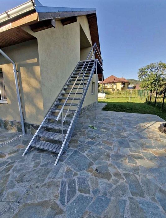 Scări metalice galvanizate