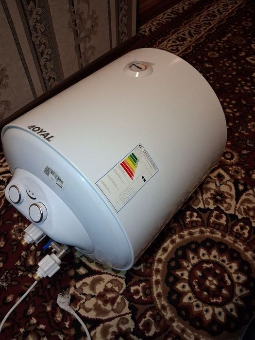 ROYAL suv isitgich , Ariston