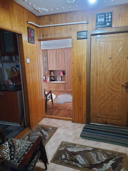 Inchiriez Apartament  2 camere plevna