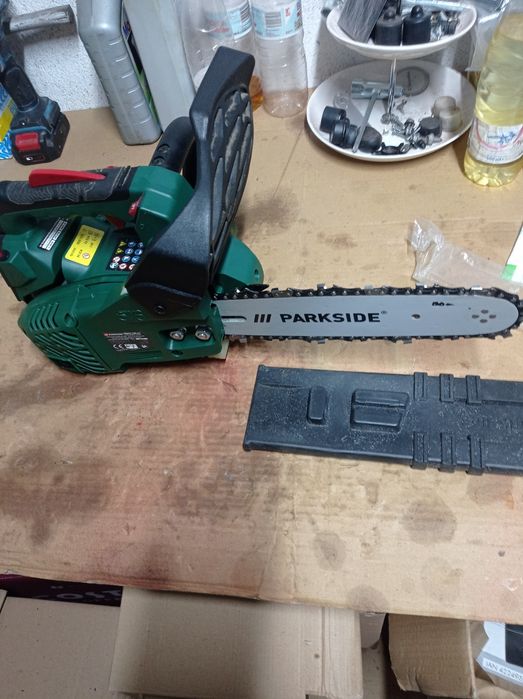 Бензинова резачка за дърва 25куб