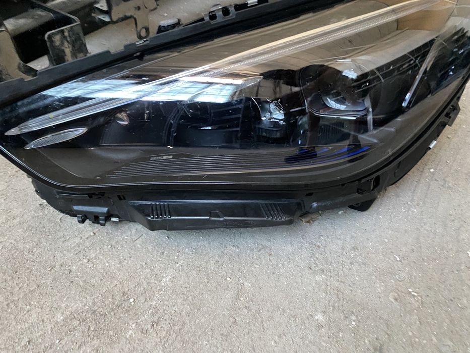 Far Mercedes CLE C236 A236 2024 , 2025 far stanga digitallight