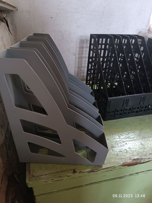 Лоток канцелярский б/у