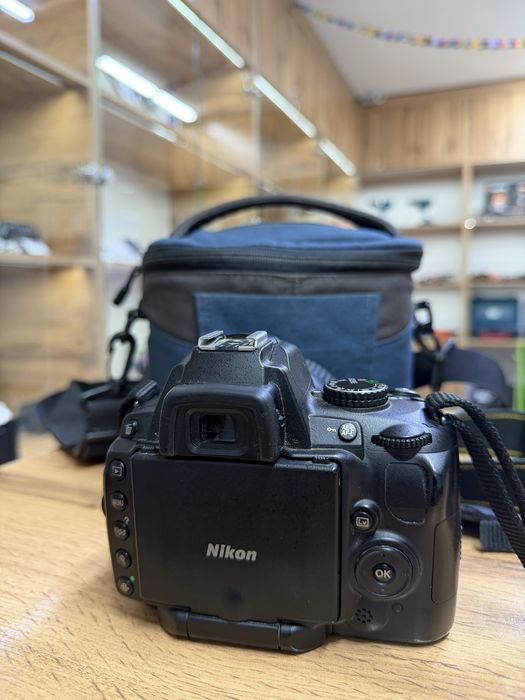 Фотоаппарат Nikon D5000
