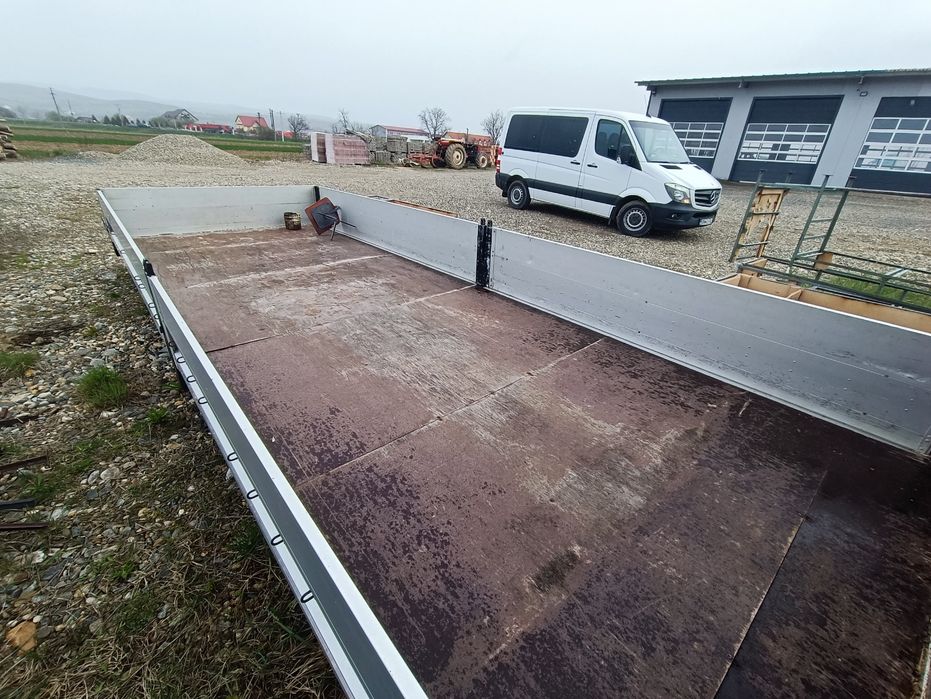 Benă, caroserie suprastructură aluminiu