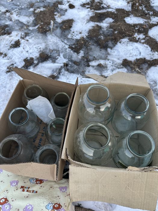 Продаю посуду, банки