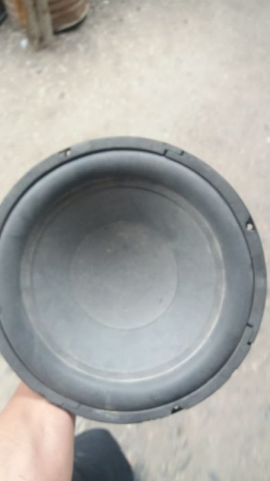 Сабвуфер для авто