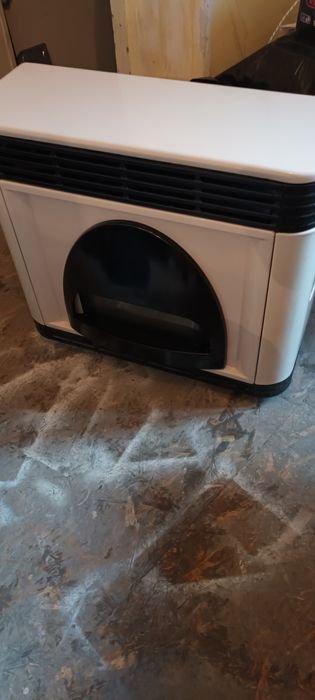 Convector Șimineu pe gaze Lampart LB 50.  6,8 kw stare ca nou.