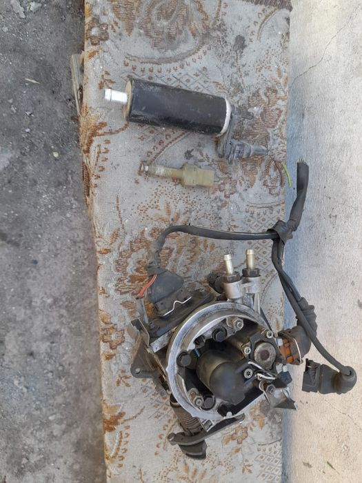 Запчасти на Ауди 80