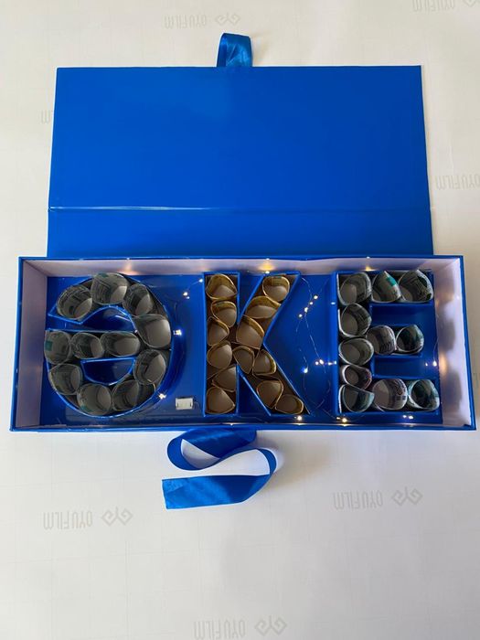 Каробка  подарок