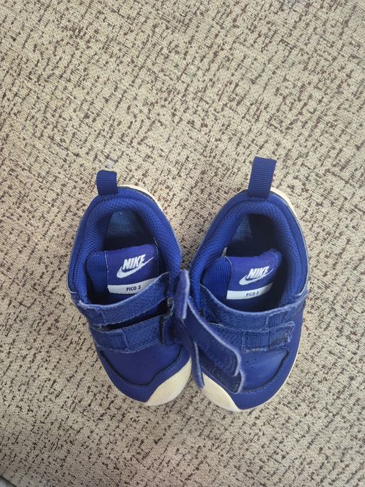 Adidasi Nike copii