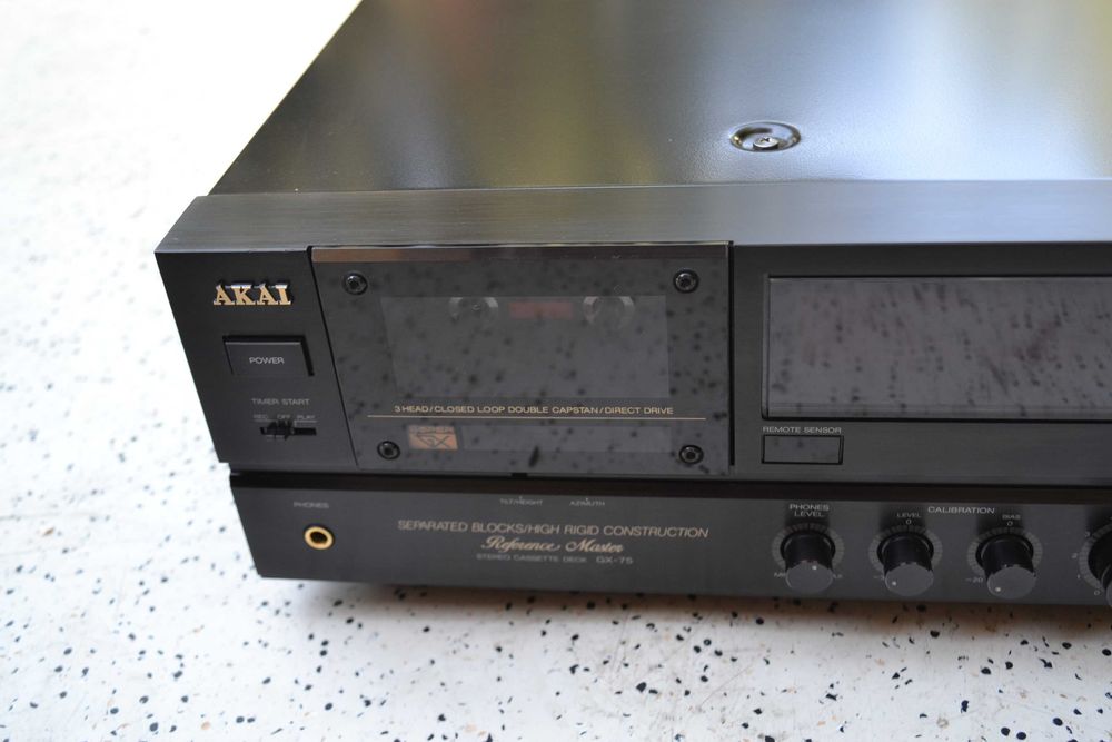 Deck Akai model GX 75