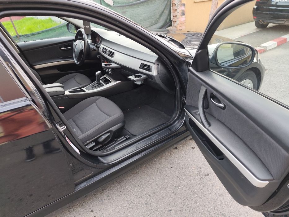 BMW e91 2.0i automat