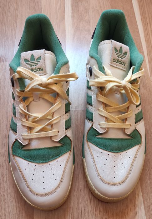 Adidas Маратонки Адидас - размер - 50 и 2/3