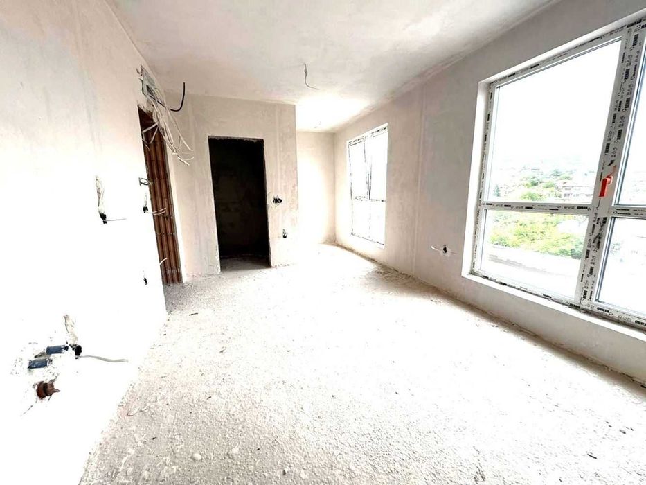 Продава се Двустаен апартамент в Варна, Левски - 60 кв.м за 1947 €/кв.м - Снимка #2