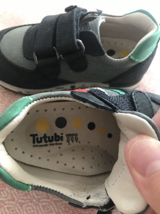 Кроссовки турецкие