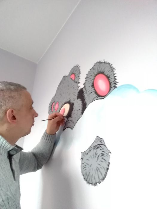 Рисунки на стени